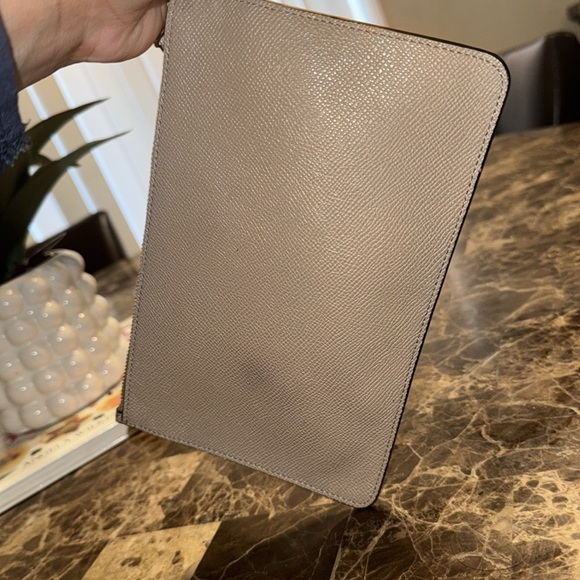 Coach sm tote Wally
Tan - Picture 3 of 3